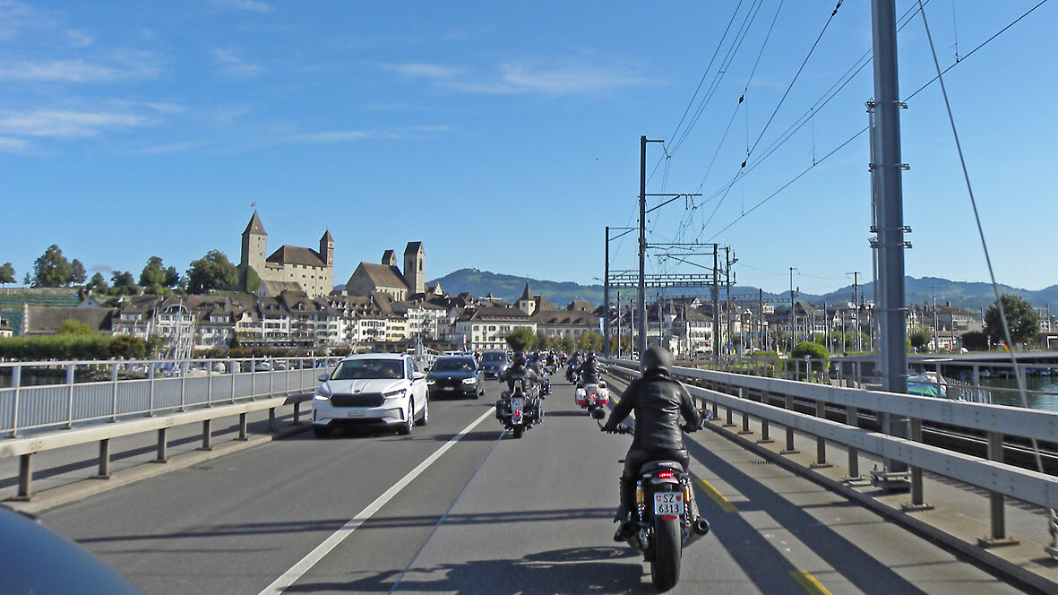 DSCN0368.jpg   171kb   13.09.2025 15:26:34